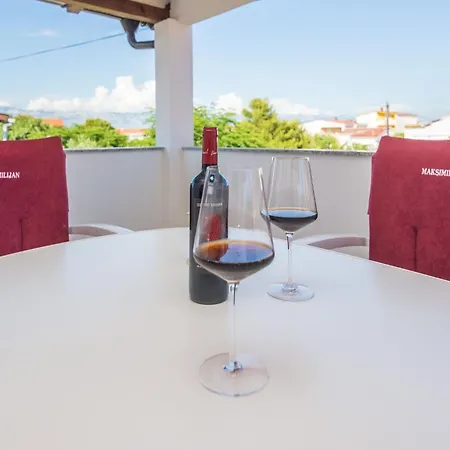 아파트 Loncar 2 By Interhome *