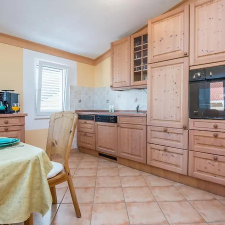 Loncar 2 By Interhome 아파트