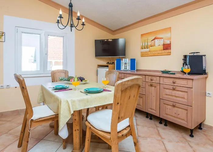 Loncar 2 By Interhome 아파트